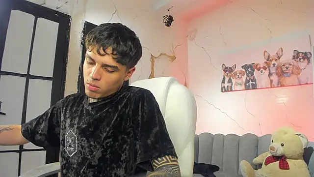 Declan-Fox online show from 11.14.25