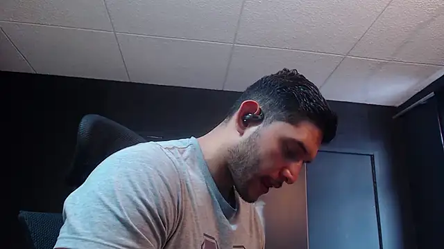 RichardMilleer online show from 12.05.25