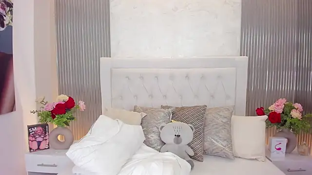 MelodySweetHoney online show from 11.12.25