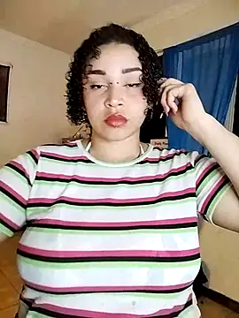 Julie wallace online show from 10.28.25