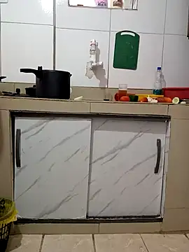 Snapshot of Rosabela04 chatting on 10.03.25 Rosabela04 online show from 10.03.25