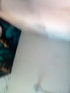 Snapshot of Rosabela04 chatting on 11.03.25 Rosabela04 online show from 11.03.25