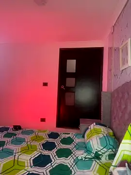 Snapshot of Isabella_Montoya chatting on 10.24.25 Isabella Montoya online show from 10.24.25