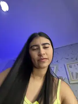 Snapshot of Isabella_Montoya chatting on 11.16.25 Isabella Montoya online show from 11.16.25