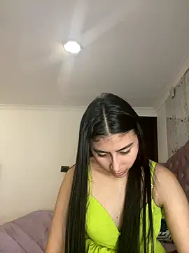 Snapshot of Isabella_Montoya chatting on 11.24.25 Isabella Montoya online show from 11.24.25