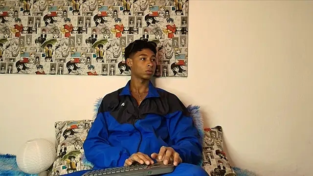 Snapshot of CoffeNaughty_nom chatting on 09.19.25 CoffeNaughty nom online show from 09.19.25