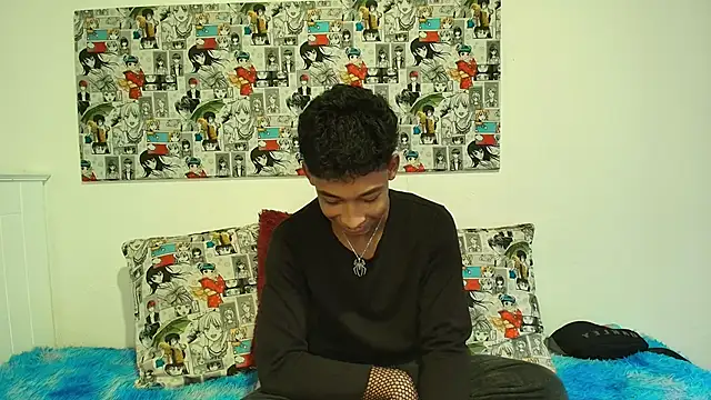 Snapshot of CoffeNaughty_nom chatting on 11.04.25 CoffeNaughty nom online show from 11.04.25