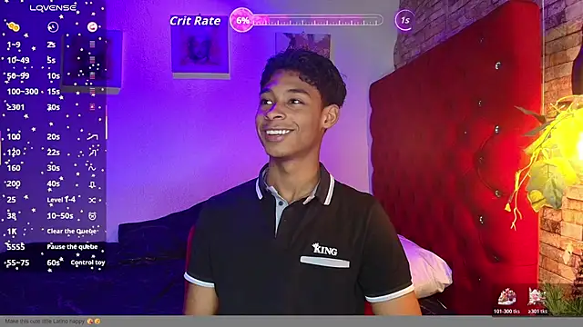 Snapshot of CoffeNaughty_nom chatting on 12.04.25 CoffeNaughty nom online show from 12.04.25