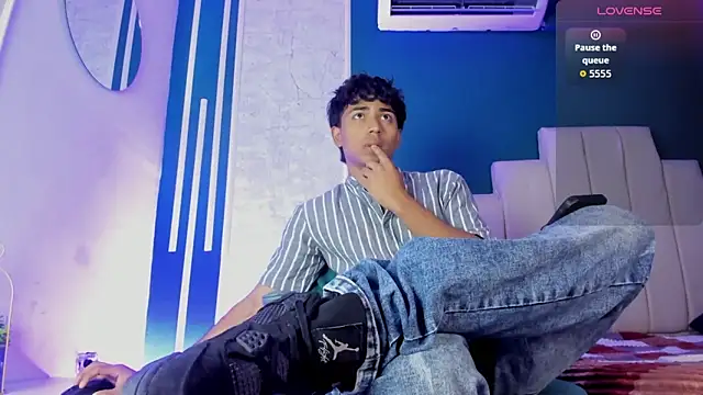 Jaycob Black1 online show from 10.16.25