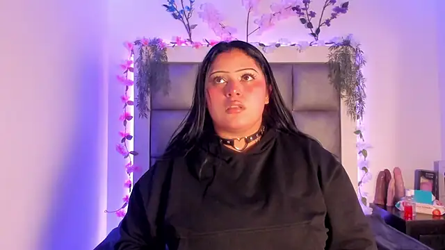 abbiecollins js online show from 02.05.26