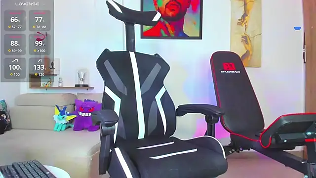 Snapshot of JordanRossie chatting on 11.16.25 JordanRossie online show from 11.16.25