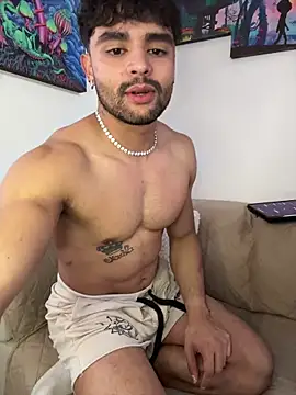 Snapshot of JordanRossie chatting on 11.17.25 JordanRossie online show from 11.17.25