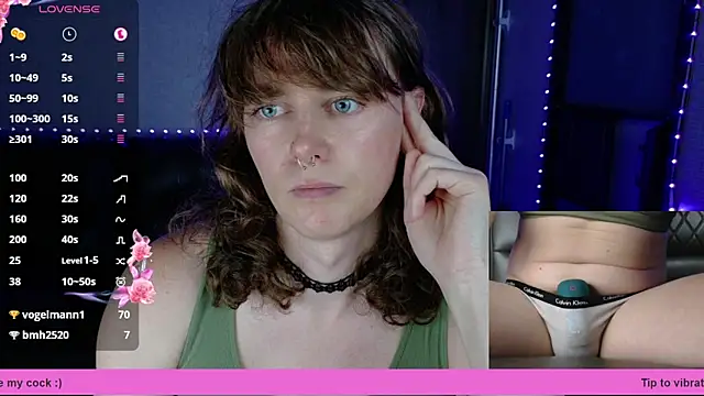 Snapshot of tsellieryder chatting on 09.17.25 tsellieryder online show from 09.17.25