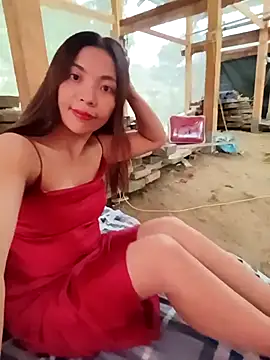 Snapshot of -Miu-98 chatting on 10.22.25 -Miu-98 online show from 10.22.25