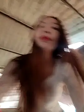 Snapshot of -Miu-98 chatting on 10.26.25 -Miu-98 online show from 10.26.25