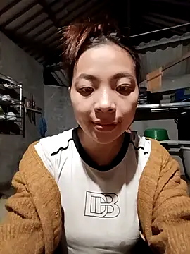 Snapshot of -Miu-98 chatting on 11.22.25 -Miu-98 online show from 11.22.25