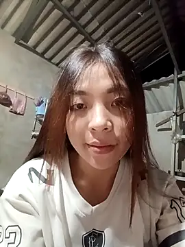 Snapshot of -Miu-98 chatting on 11.27.25 -Miu-98 online show from 11.27.25