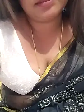 Snapshot of Tamil_Kayal_kutty chatting on 09.14.25 Tamil Kayal kutty online show from 09.14.25