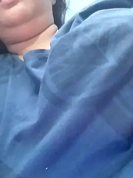 Snapshot of Tamil_Kayal_kutty chatting on 09.15.25 Tamil Kayal kutty online show from 09.15.25