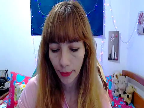 Snapshot of seraphinewhite chatting on 02.28.26 seraphinewhite online show from 02.28.26