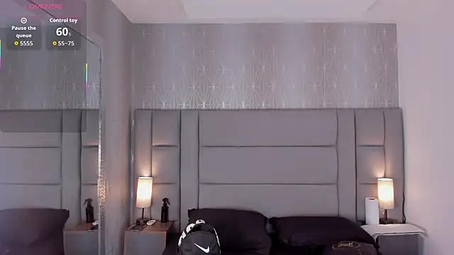 Snapshot of Kendall_Evanss chatting on 11.15.25 Kendall Evanss online show from 11.15.25