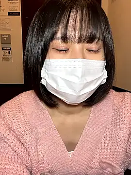 Snapshot of Hiyori_roripop_ch chatting on 10.28.25 Hiyori roripop ch online show from 10.28.25