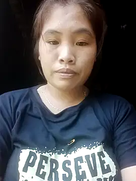 Snapshot of Luyen004 chatting on 09.17.25 Luyen004 online show from 09.17.25