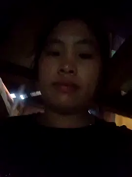 Snapshot of Luyen004 chatting on 09.17.25 Luyen004 online show from 09.17.25