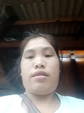 Snapshot of Luyen004 chatting on 10.01.25 Luyen004 online show from 10.01.25