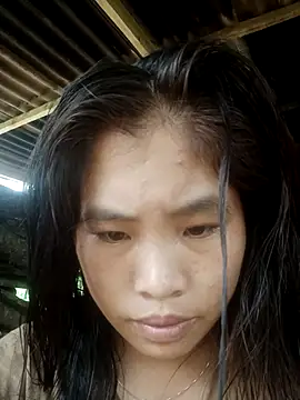 Snapshot of Luyen004 chatting on 10.04.25 Luyen004 online show from 10.04.25