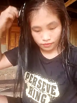 Snapshot of Luyen004 chatting on 10.06.25 Luyen004 online show from 10.06.25