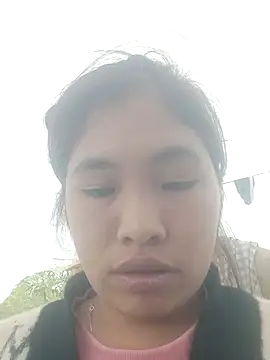 Snapshot of Luyen004 chatting on 11.19.25 Luyen004 online show from 11.19.25