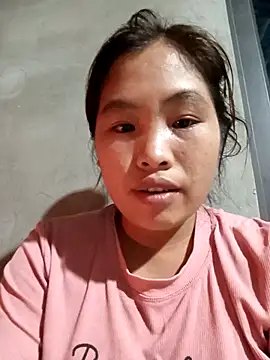 Luyen004 online show from 04.17.26