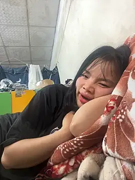 Snapshot of Han20252 chatting on 10.10.25 Han20252 online show from 10.10.25