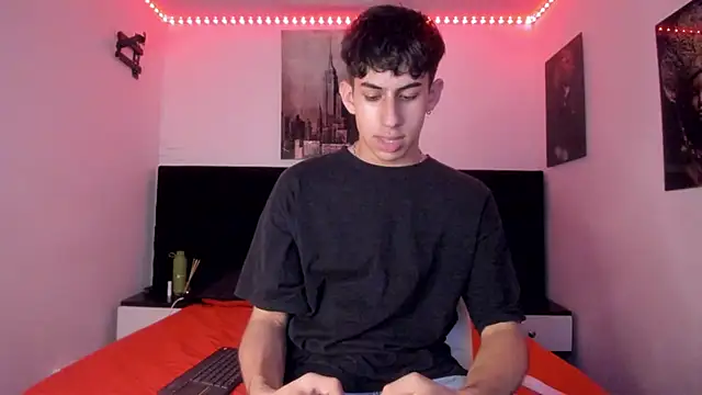 Aaron Spencer13 online show from 11.25.25