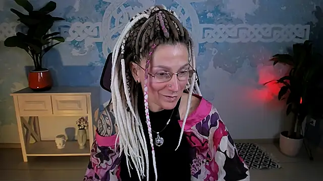 UmaSpace online show from 02.06.26