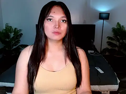 Snapshot of Nikki_Karishma chatting on 02.11.26 Nikki Karishma online show from 02.11.26