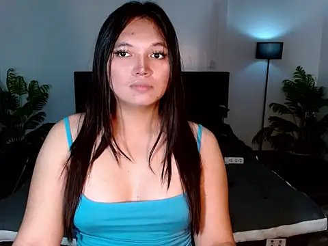 Snapshot of Nikki_Karishma chatting on 02.19.26 Nikki Karishma online show from 02.19.26