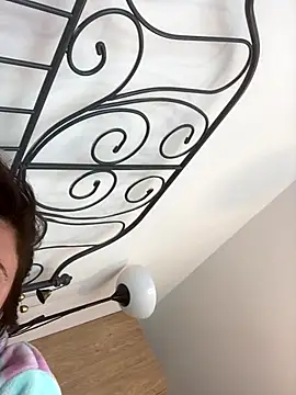 Mia Winters online show from 09.28.25