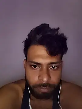 Snapshot of surendersingh123boy chatting on 09.18.25 surendersingh123boy online show from 09.18.25