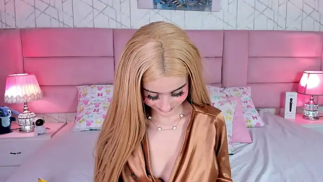 ChloeLaurentt online show from 05.17.26