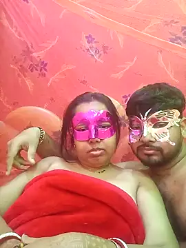 Snapshot of Stud_84780 chatting on 12.21.25 Stud 84780 online show from 12.21.25