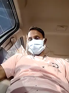 lickingspecilist online show from 10.04.25