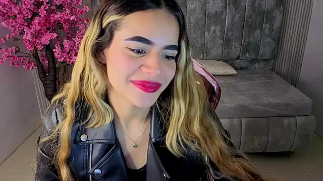 lilith4 s online show from 10.25.25