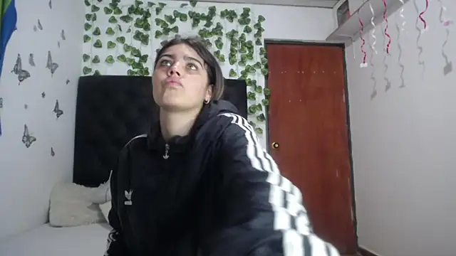 isabel 09 online show from 02.22.26