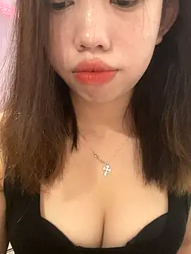 Snapshot of Rose-babyx chatting on 10.06.25 Rose-babyx online show from 10.06.25