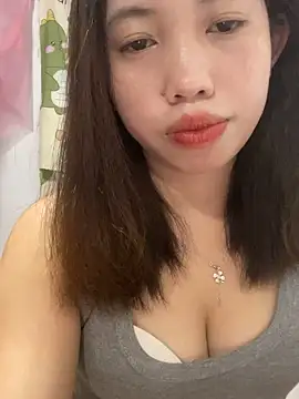 Snapshot of Rose-babyx chatting on 10.08.25 Rose-babyx online show from 10.08.25