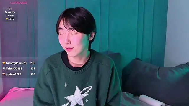 HeejinWang online show from 11.13.25