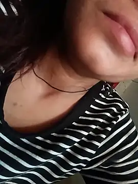 Aaisha-16 online show from 05.20.26