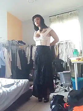 estradiolist online show from 02.14.26